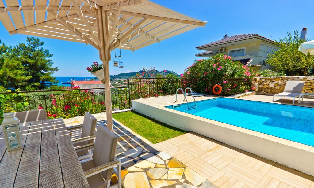 Thassian Villas Limenas  Pokoj fotografie